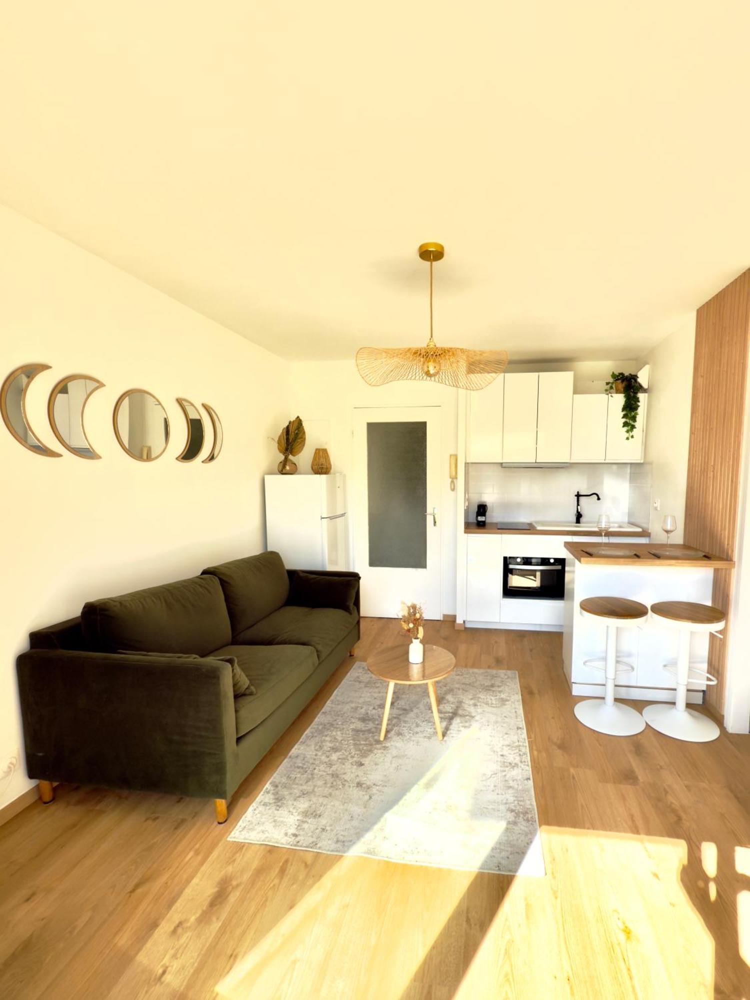 Appartement 1 chambre pour 2 pers - fraîchement rénové - terrasse - parking Dinard Exterior foto